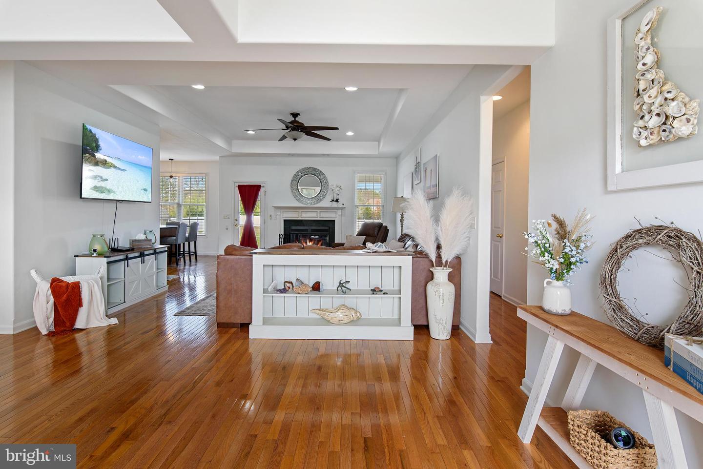 24594 Hollytree Cir Property Photo 4