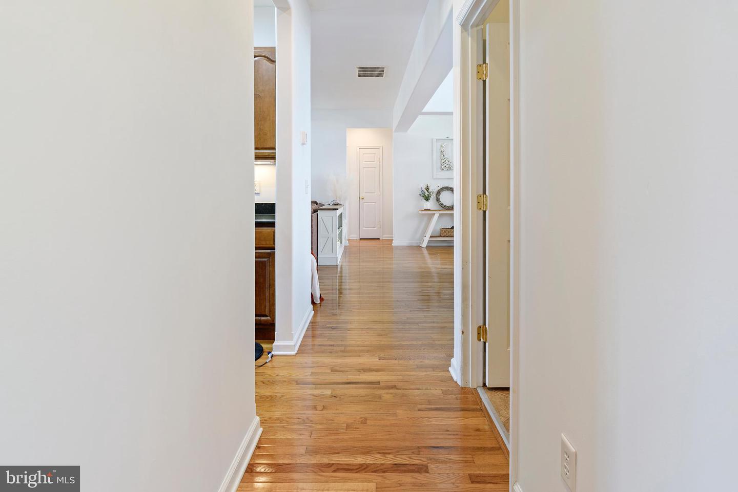 24594 Hollytree Cir Property Photo 33