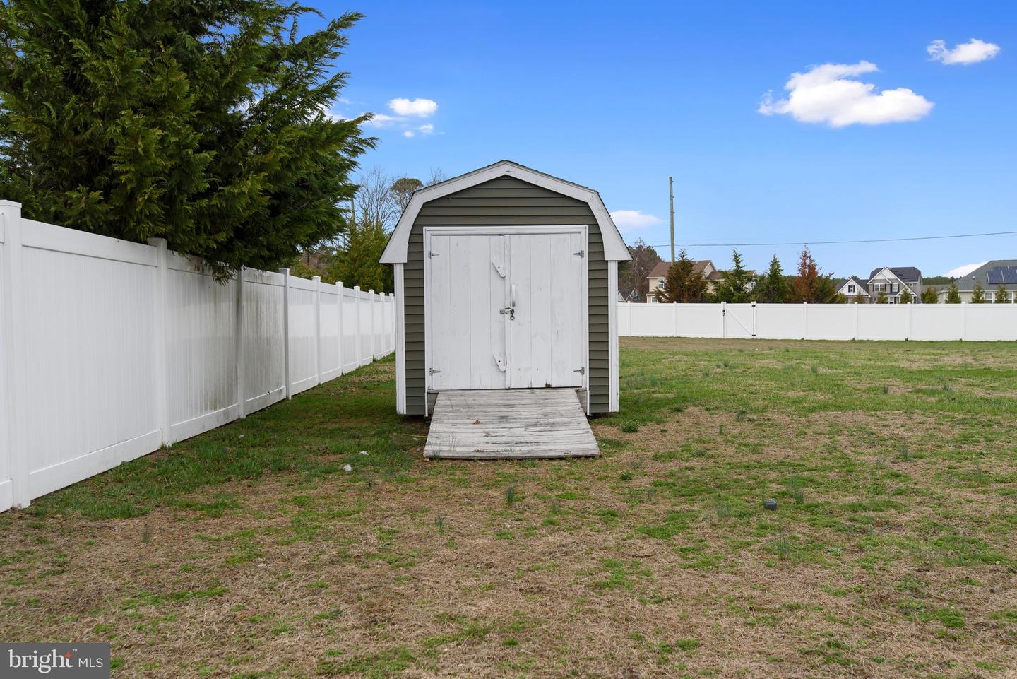 24594 Hollytree Cir Property Photo 47