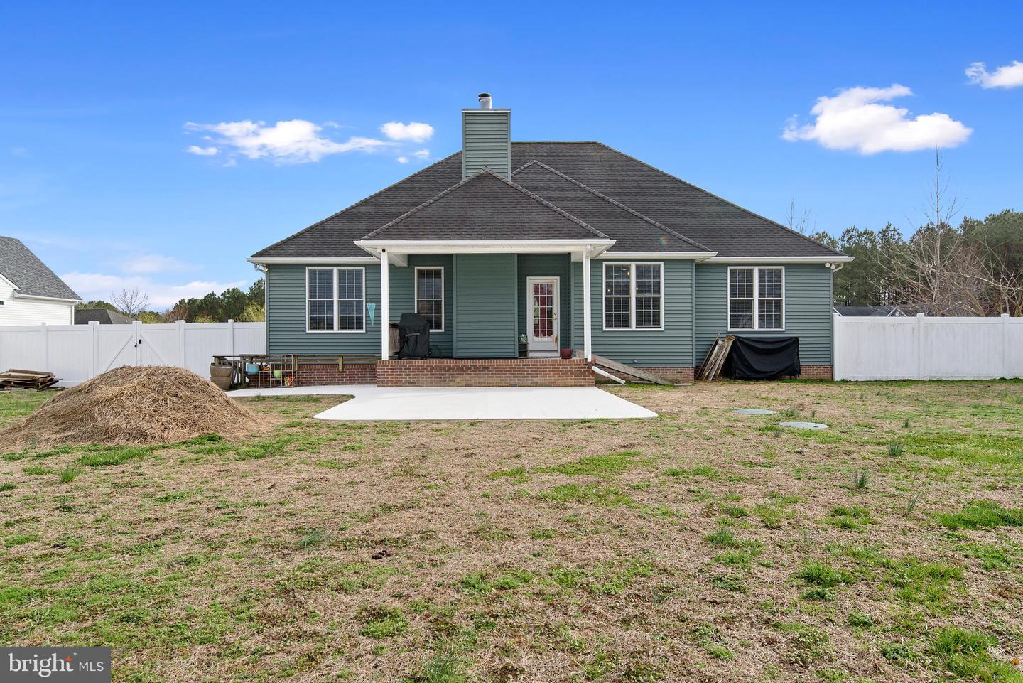 24594 Hollytree Cir Property Photo 53