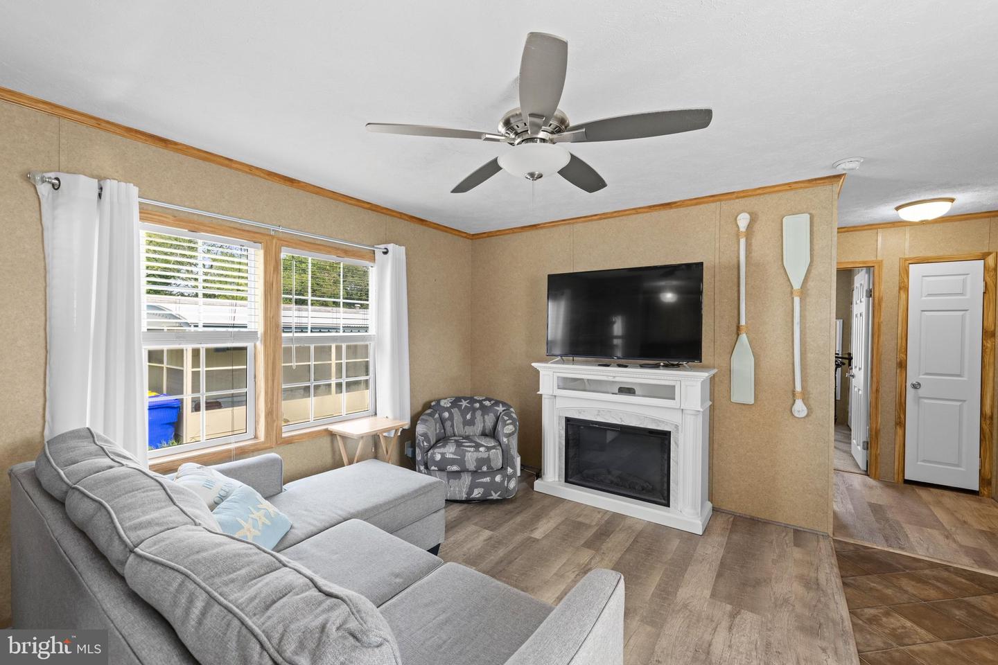 7 Spinning Wheel Ln Property Photo 4