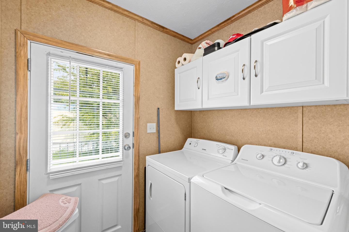 7 Spinning Wheel Ln Property Photo 17