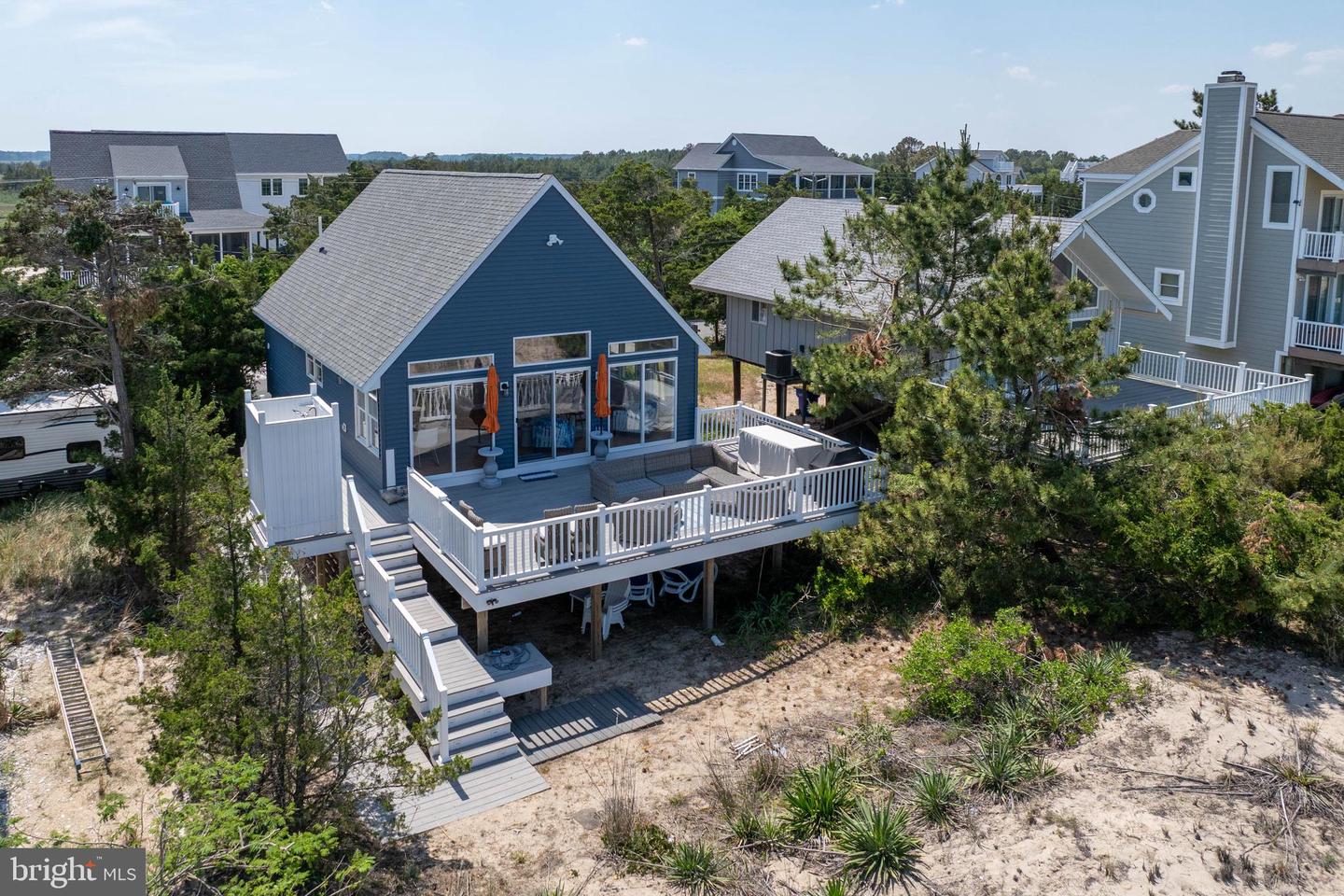 2510 S Bay Shore Dr Property Photo 1