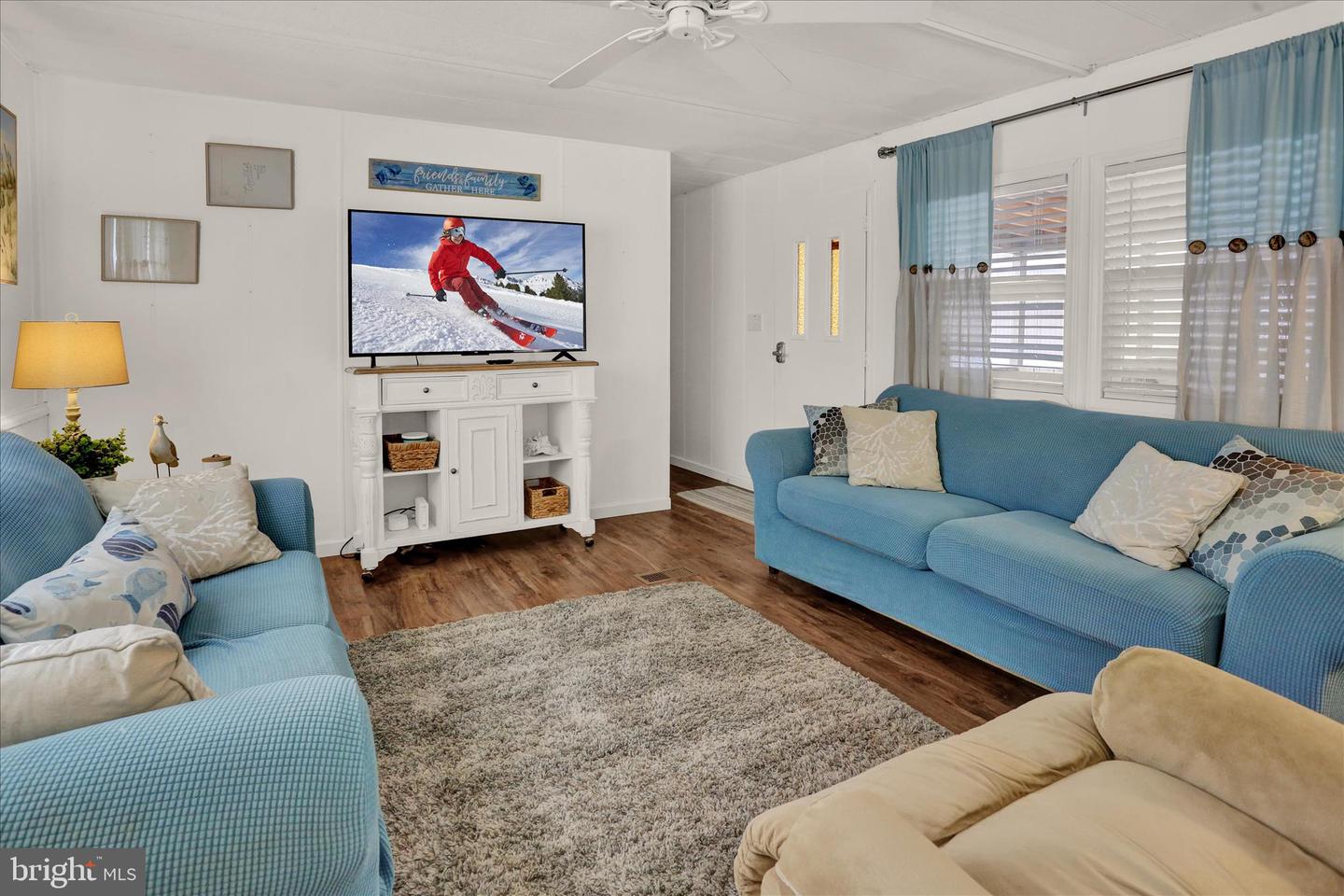 34059 Clematis St Property Photo 5