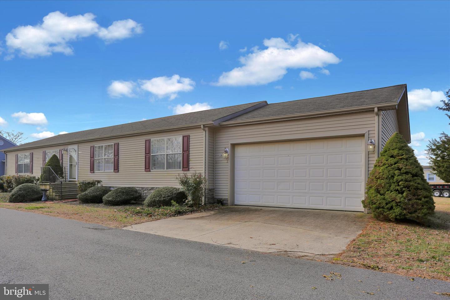 35356 Sandpiper Rd Property Photo 1