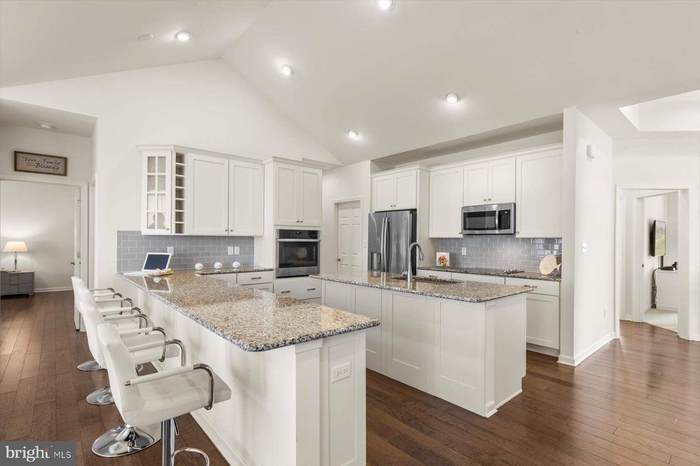 24032 Benjamin Harrison Cir Property Photo 6