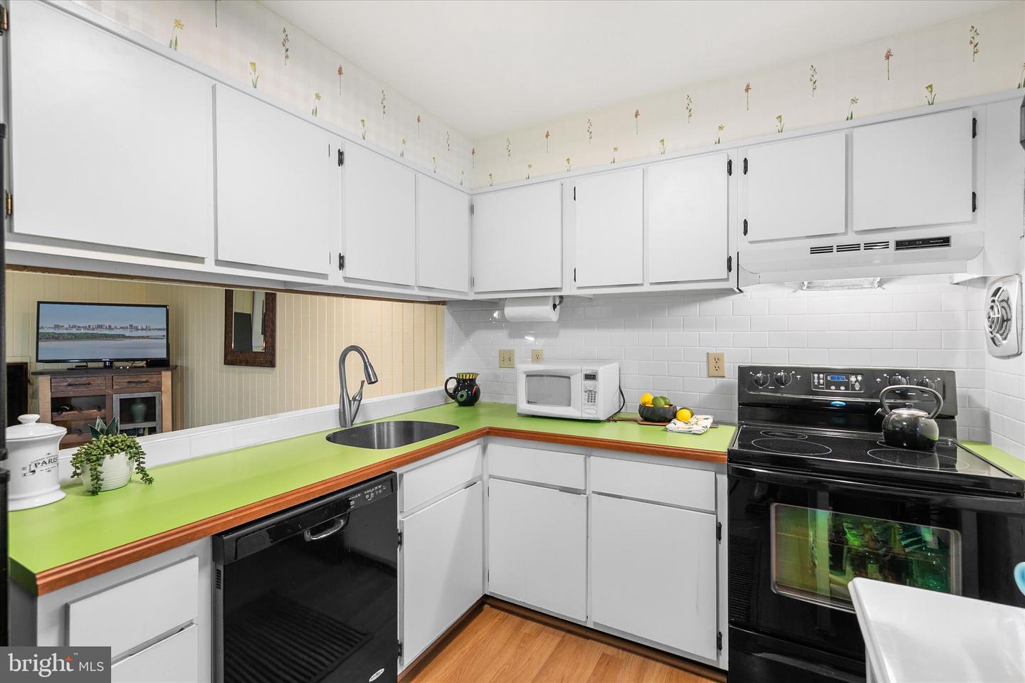792c Salt Pond Cir #c Property Photo 18