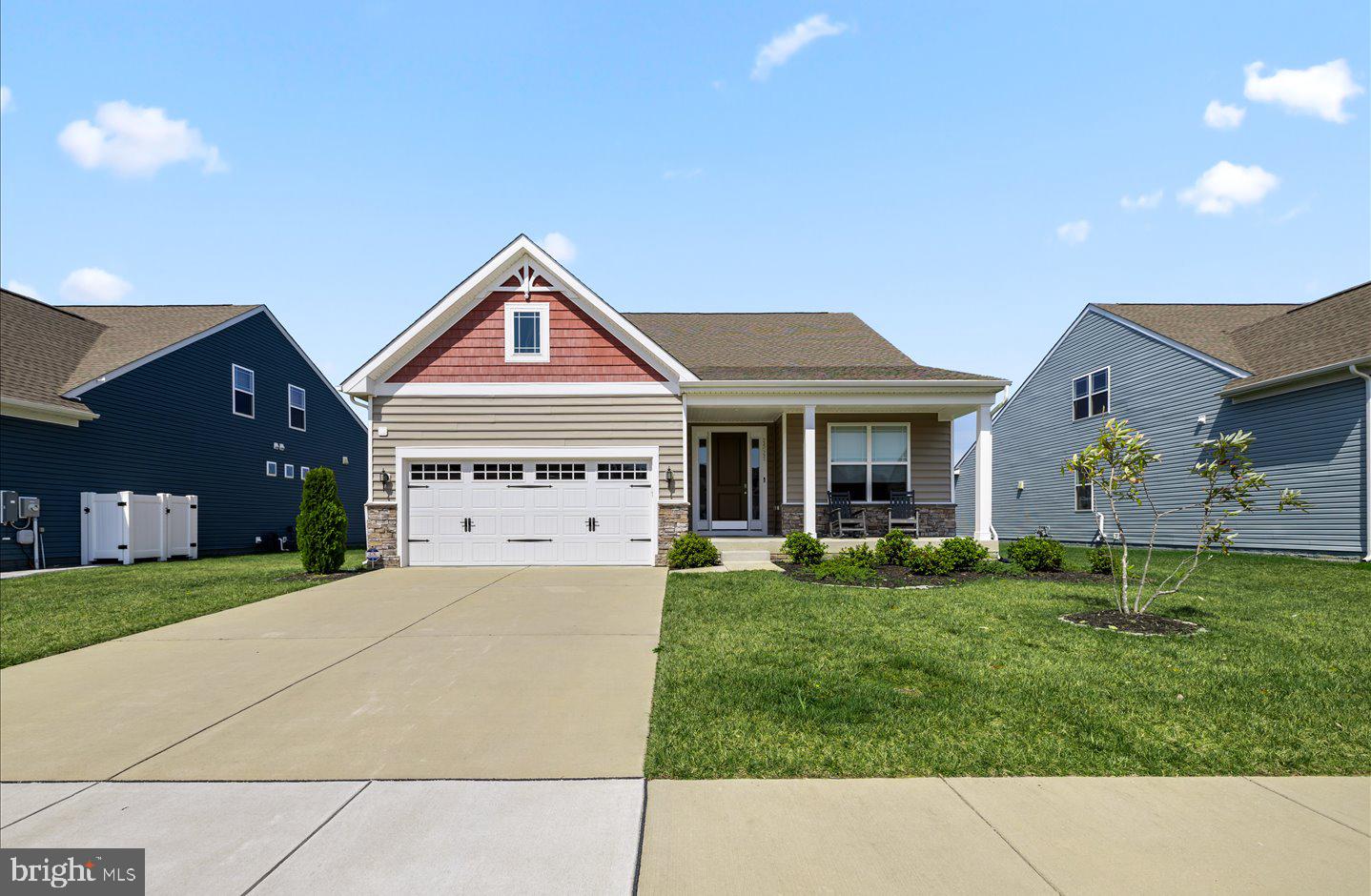 24045 Havenwood Ln Property Photo 1