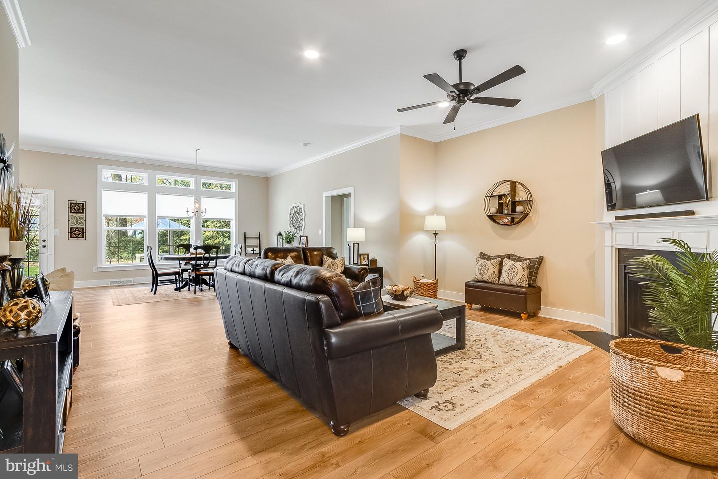 24262 Deer Run Ct Property Photo 13