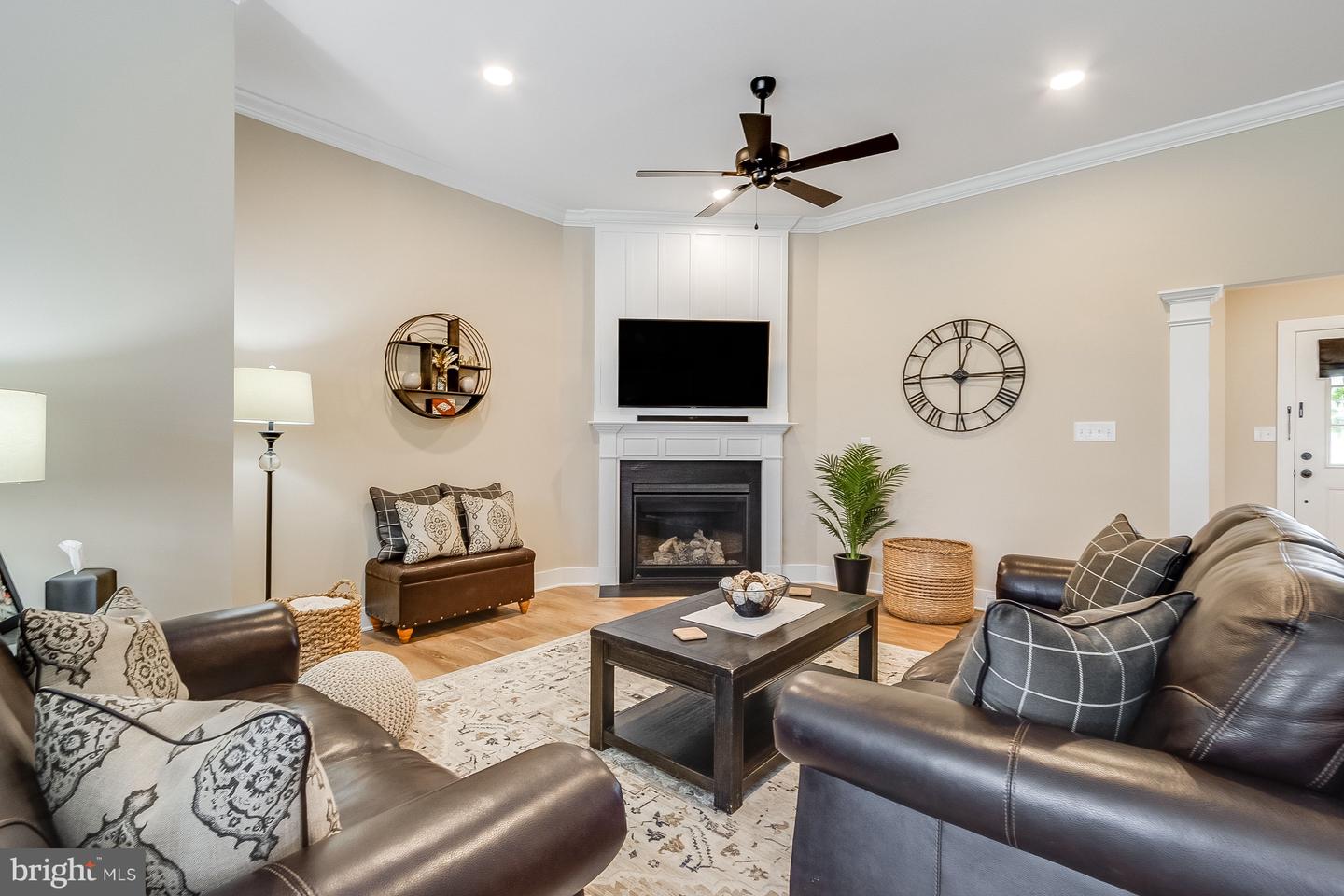 24262 Deer Run Ct Property Photo 16