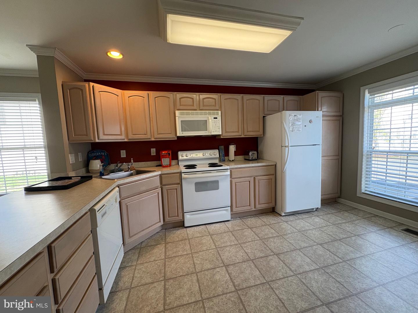 17492 Taramino Pl Property Photo 12