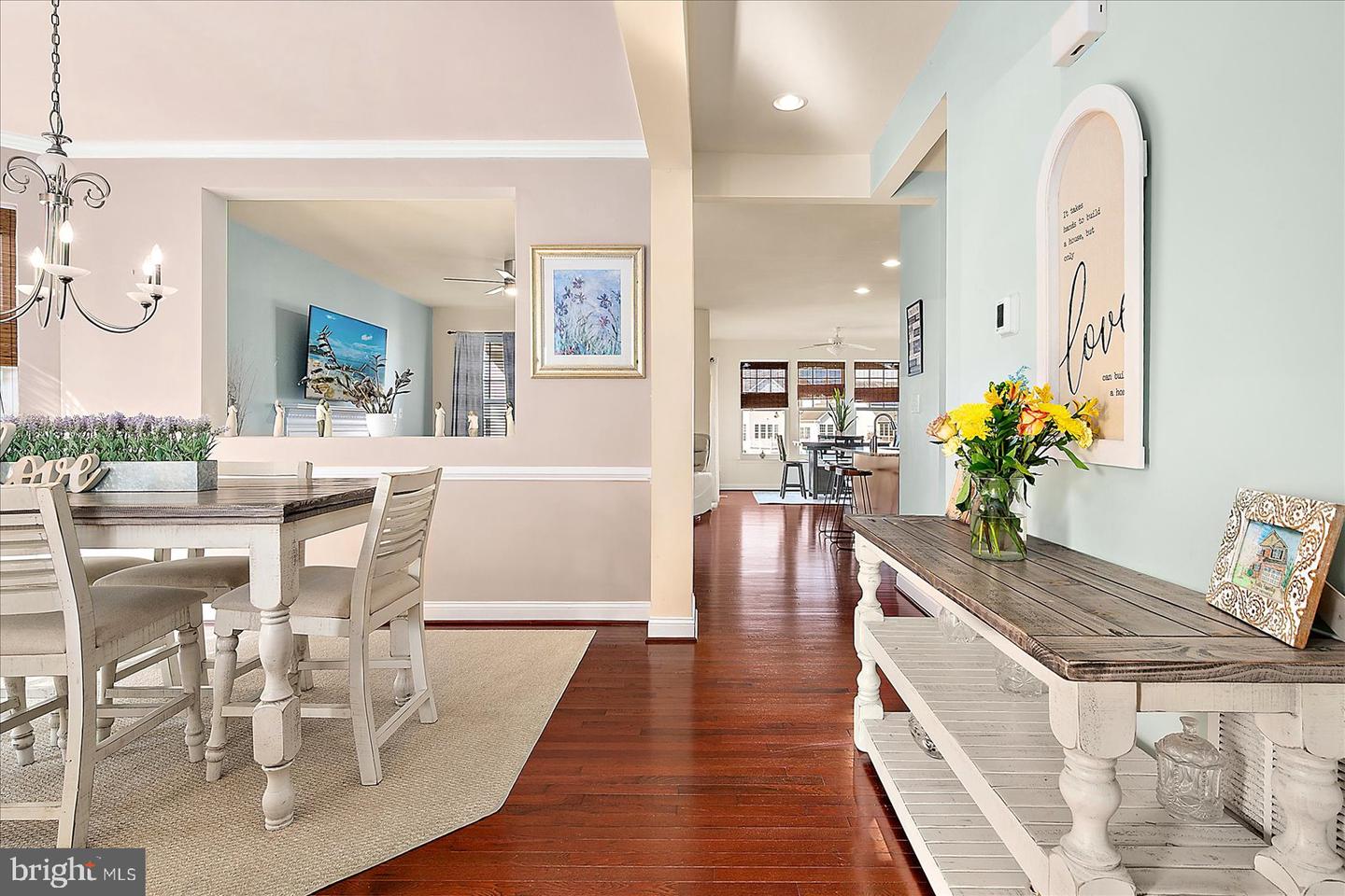 24823 Magnolia Cir Property Photo 8