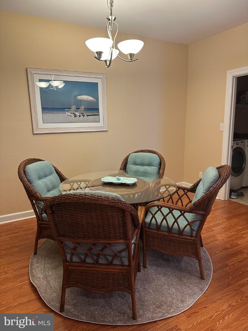 11136 Signature Blvd Property Photo 6