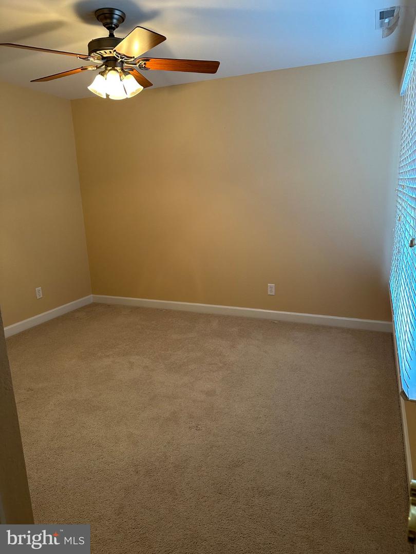 11136 Signature Blvd Property Photo 12