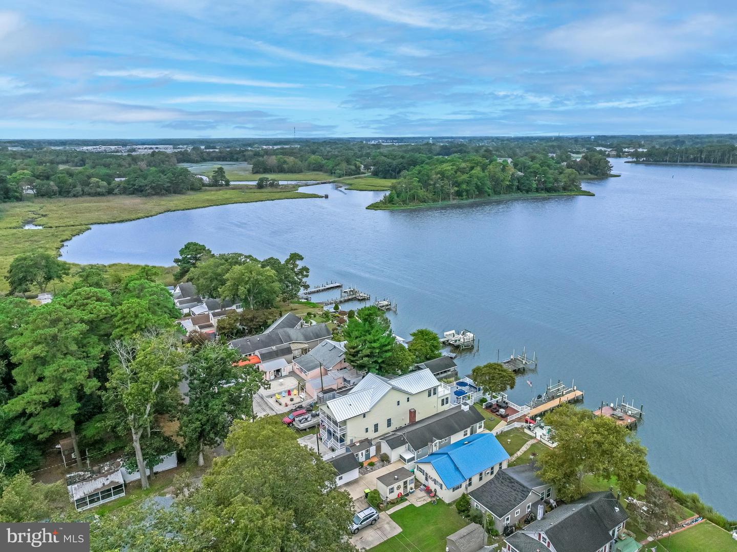 28016 Possum Point Rd Property Photo 4