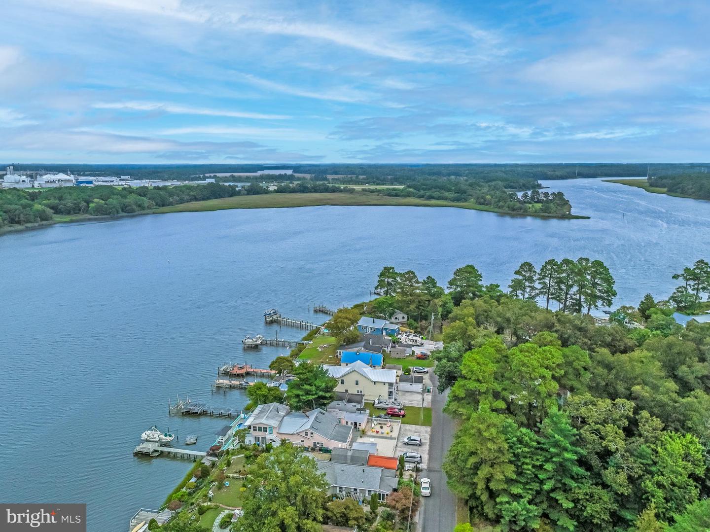 28016 Possum Point Rd Property Photo 5