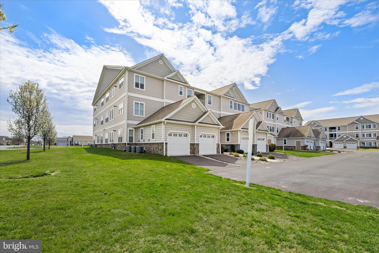 5201 Stone Chase #a Property Photo 31