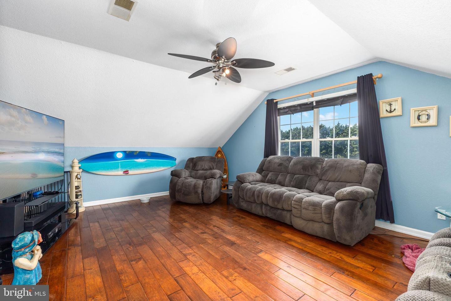 33997 N Hampton Cir Property Photo 32