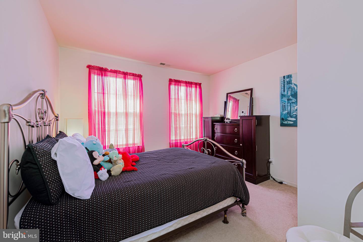13 Ronzetti Ave Property Photo 32