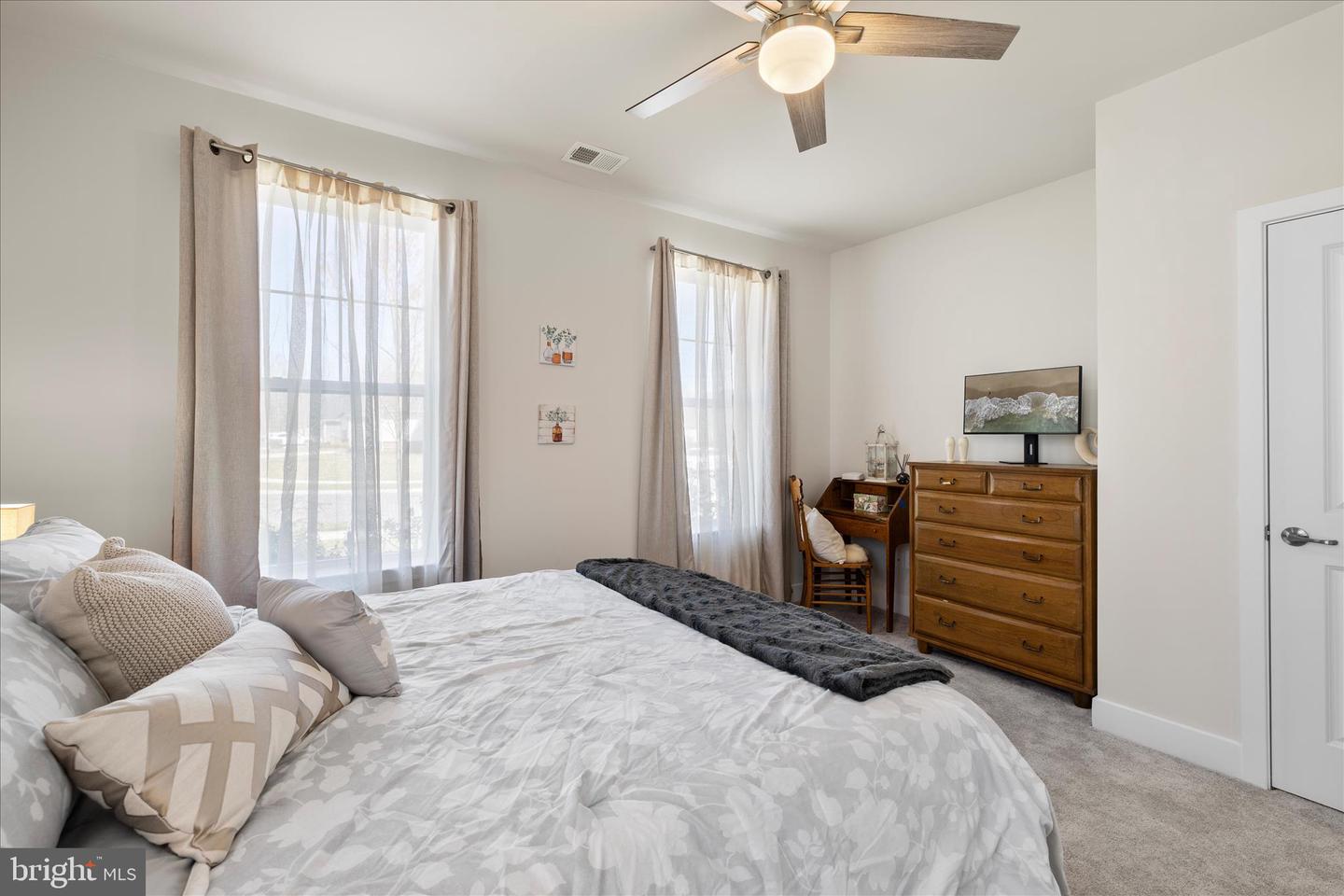 35030 Kindleton Ln Property Photo 10
