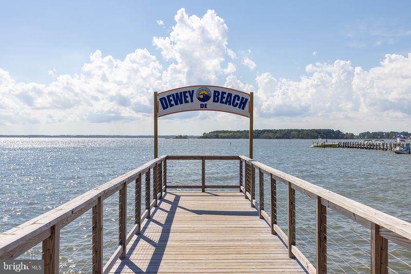 28439 Driftwood Ln # 4 Property Photo 11