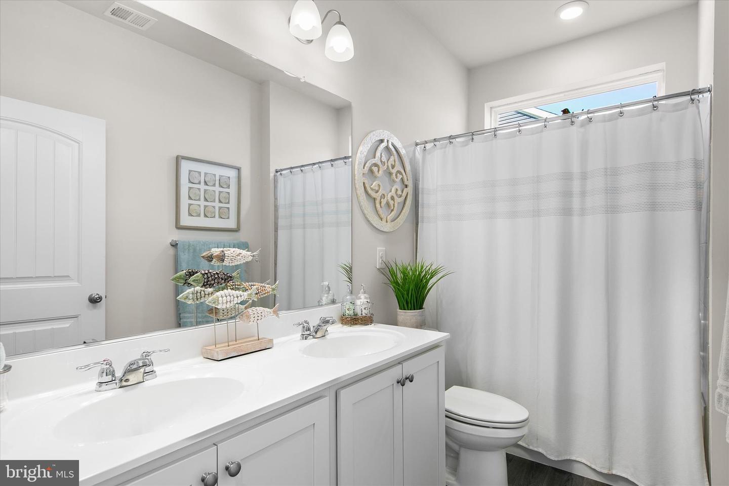15384 Crape Myrtle Rd Property Photo 32