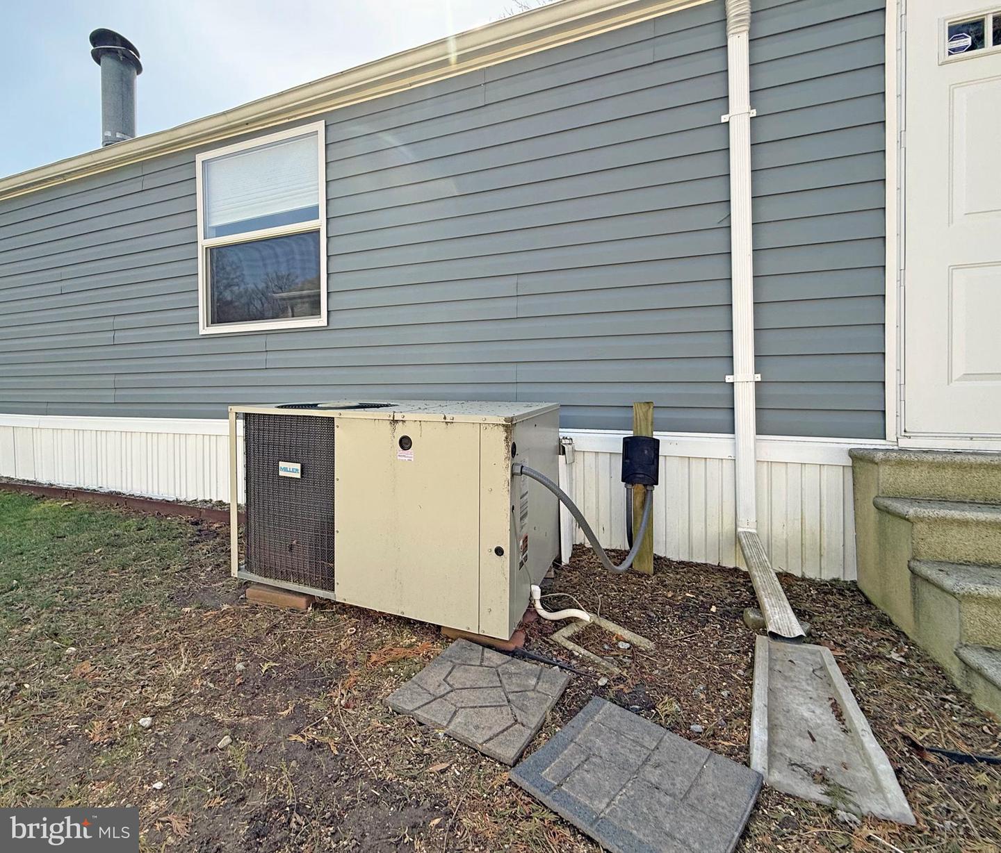 21196 M St #m-14 Property Photo 27