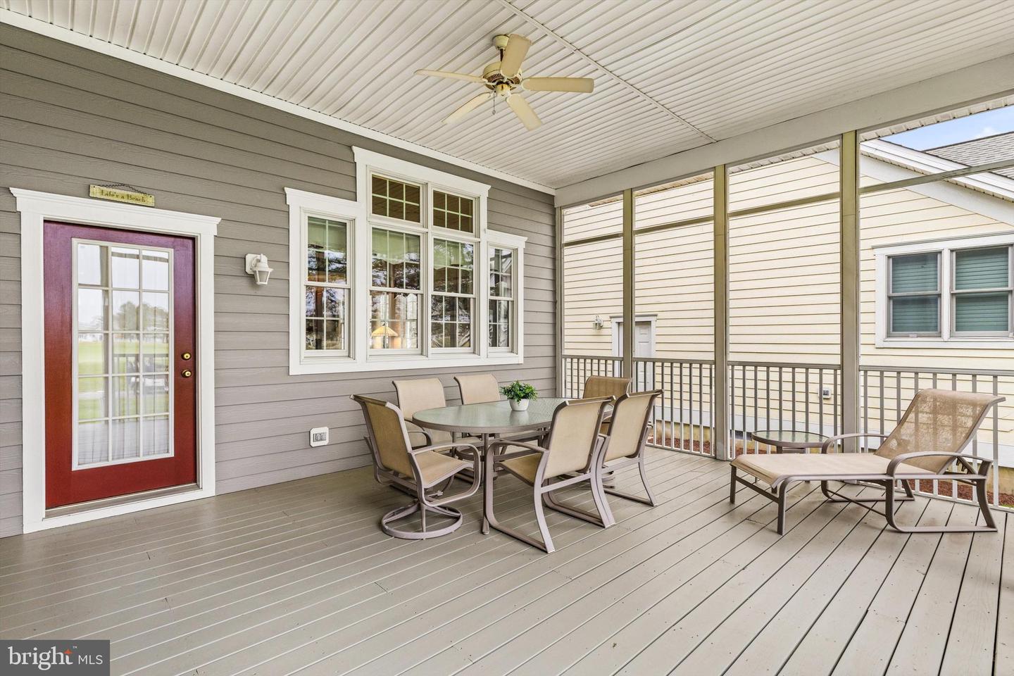 36 Willow Oak Ave Property Photo 26