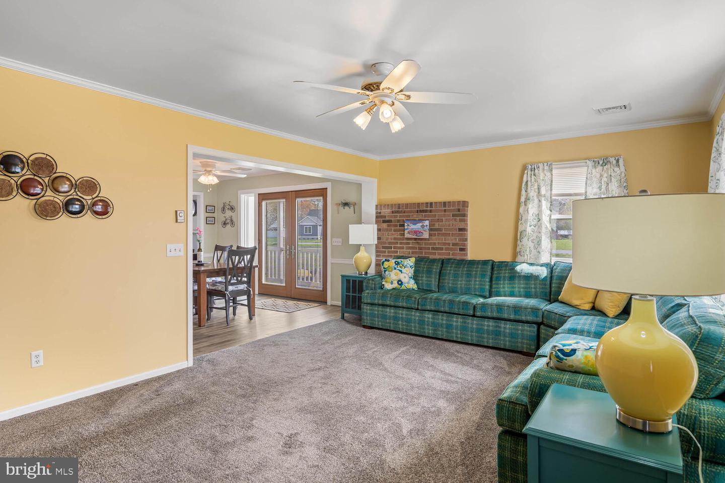 38511 Velta Dr Property Photo 6