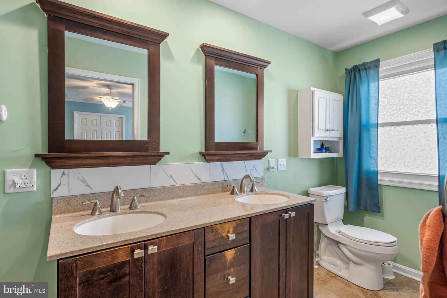 38511 Velta Dr Property Photo 28