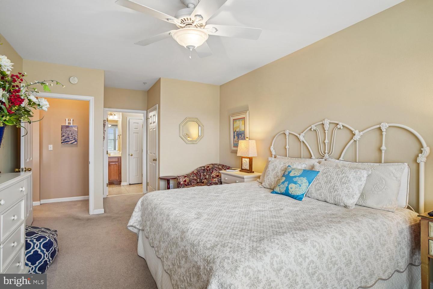 31568 Winterberry Pkwy #306 Property Photo 20
