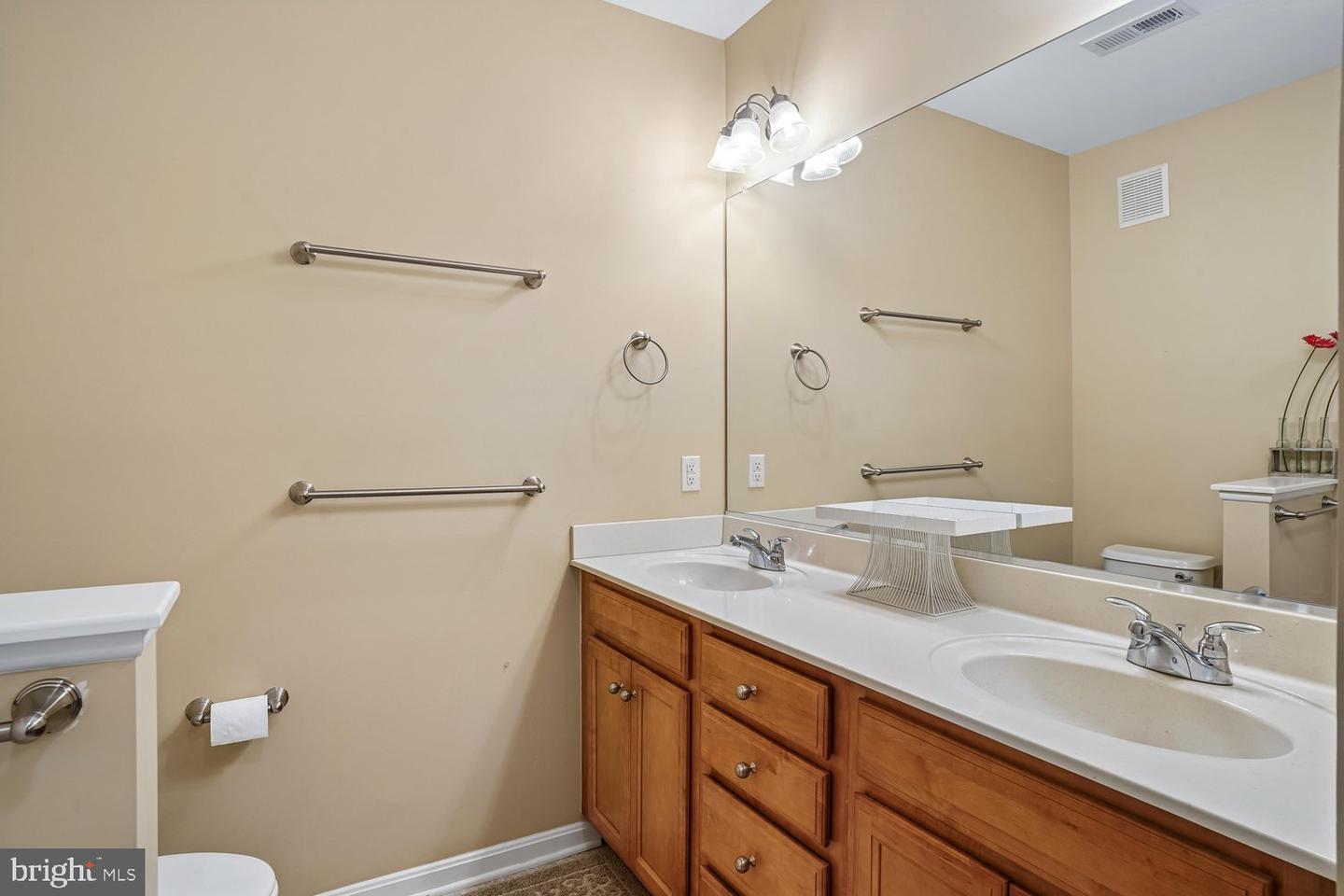 31568 Winterberry Pkwy #306 Property Photo 22