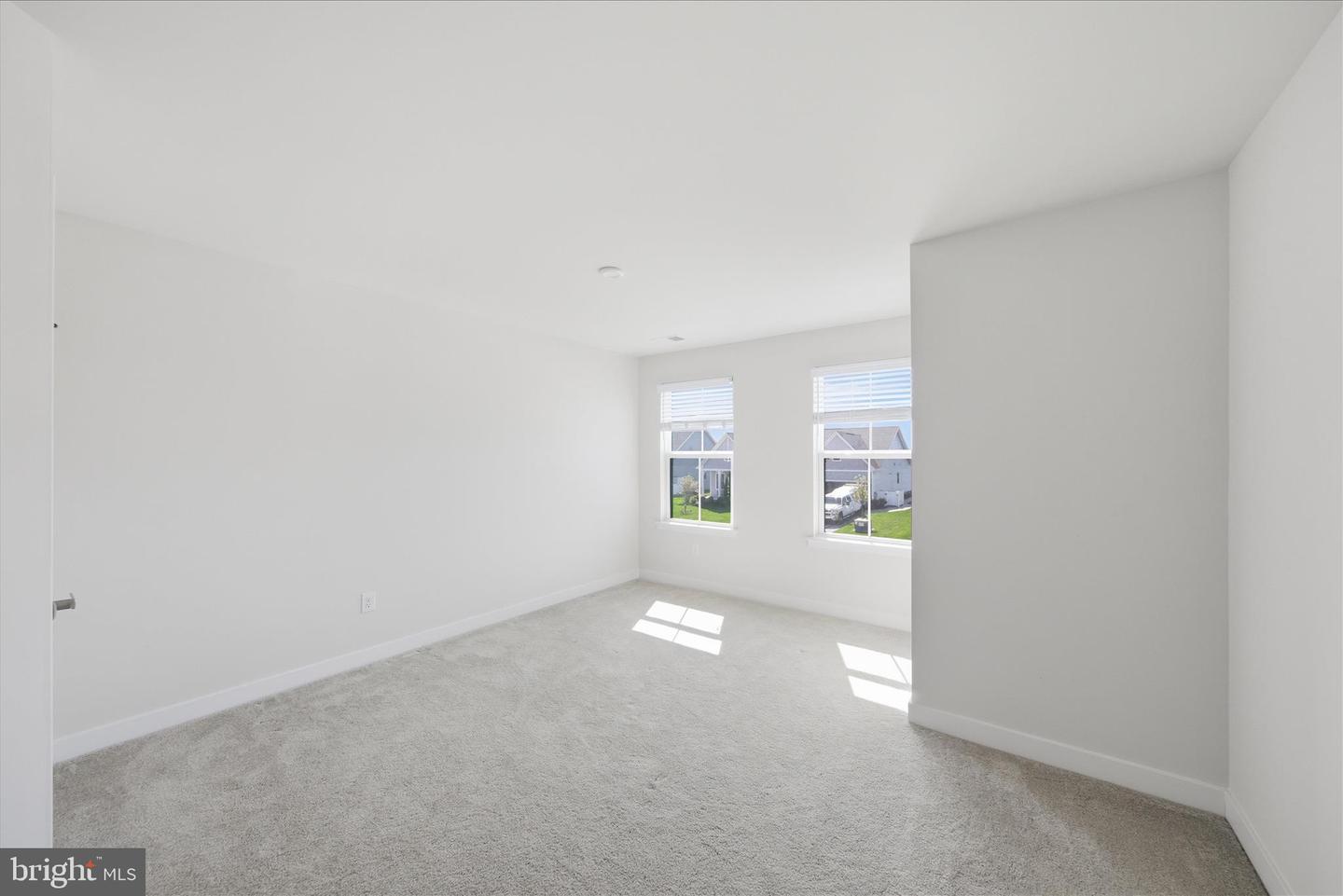 24015 Middleton Dr Property Photo 43