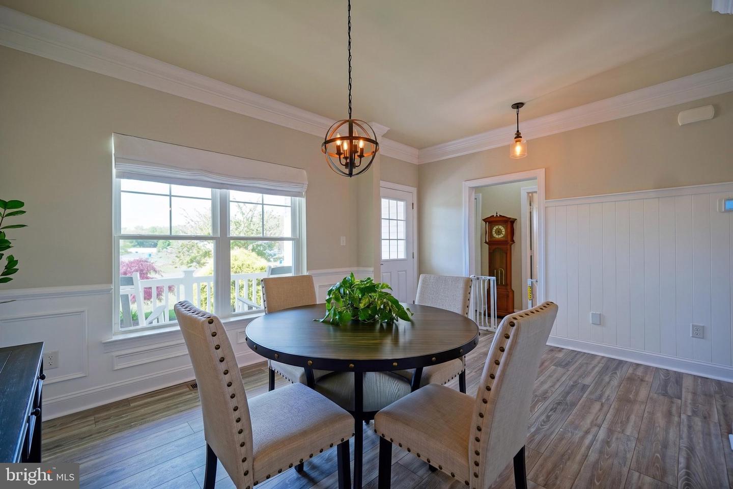 28731 Valley View Ln Property Photo 5
