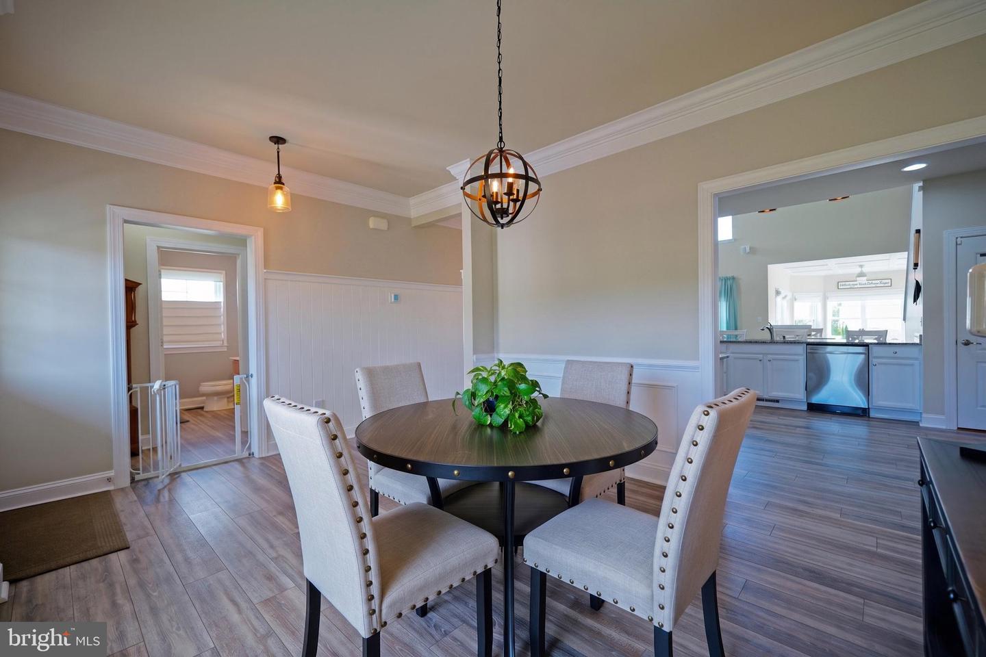 28731 Valley View Ln Property Photo 6
