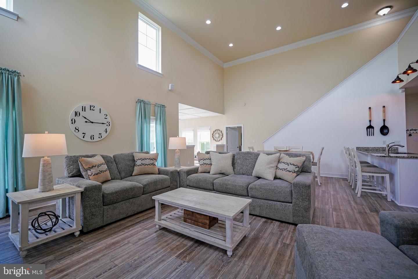 28731 Valley View Ln Property Photo 12