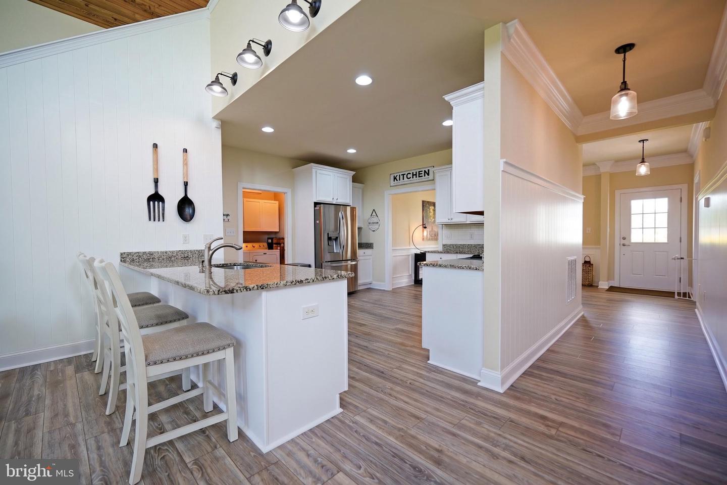 28731 Valley View Ln Property Photo 13