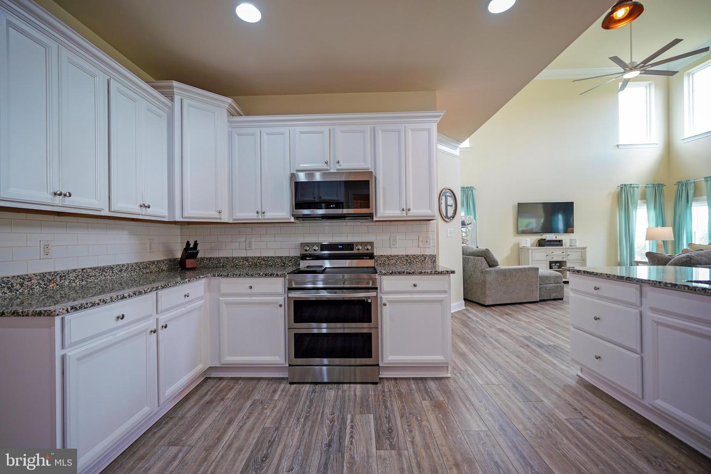 28731 Valley View Ln Property Photo 19