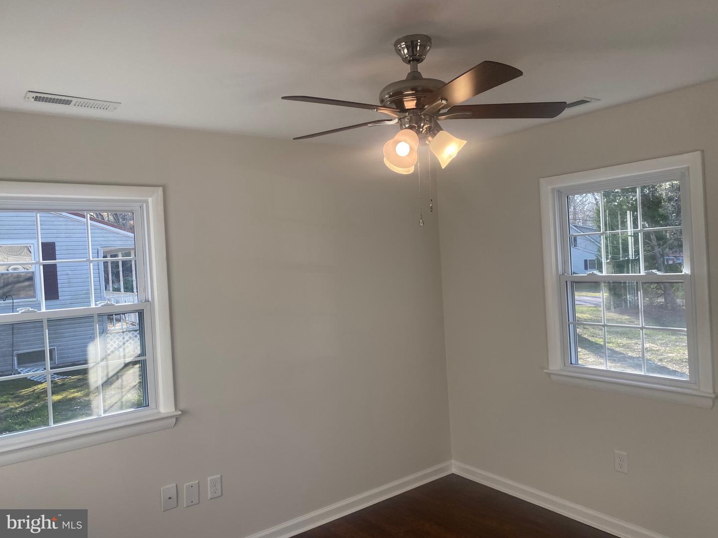 24247 Old Meadow Rd Property Photo 10