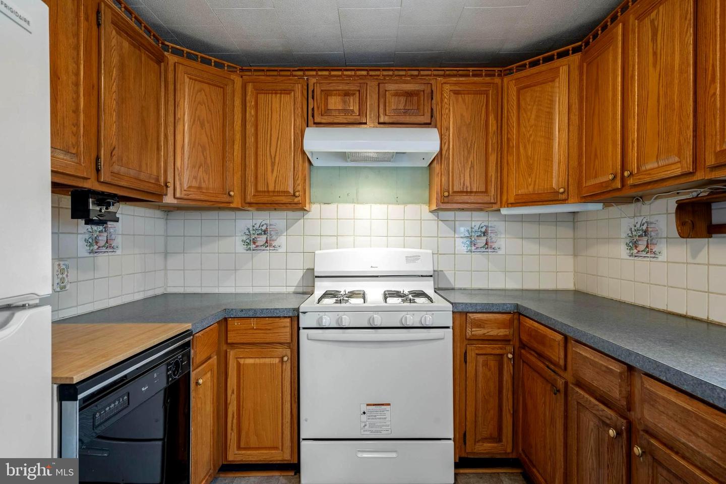 4 Kawan Dr Property Photo 18