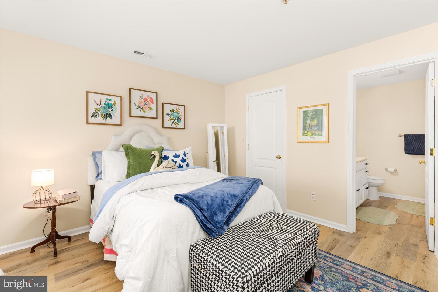 5205 Caitlins Way Property Photo 17