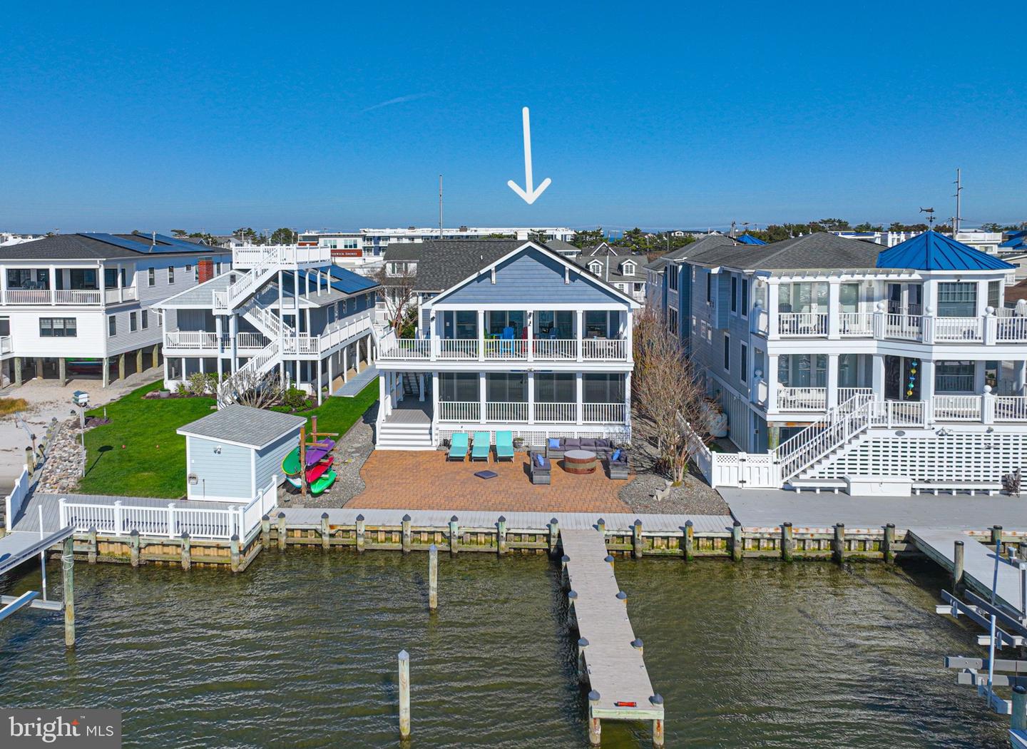 1502 Bay St Property Photo 2