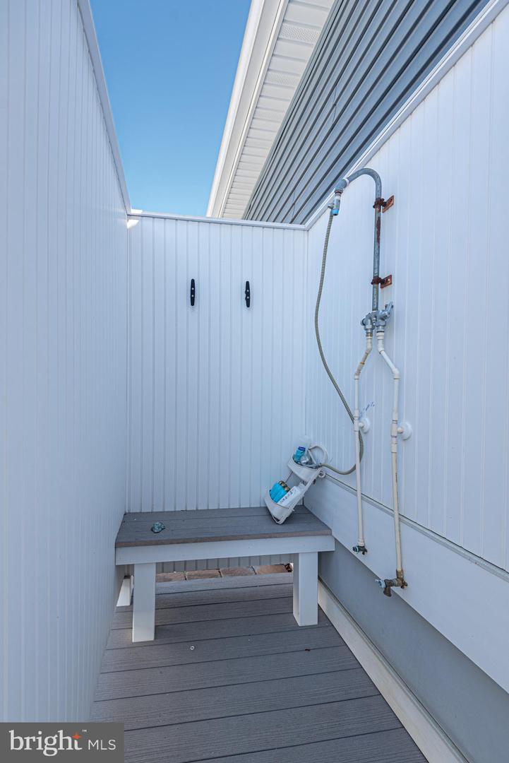 1502 Bay St Property Photo 61