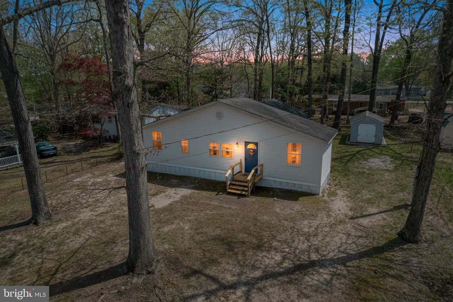 32124 STEELE DR Property Photo 1