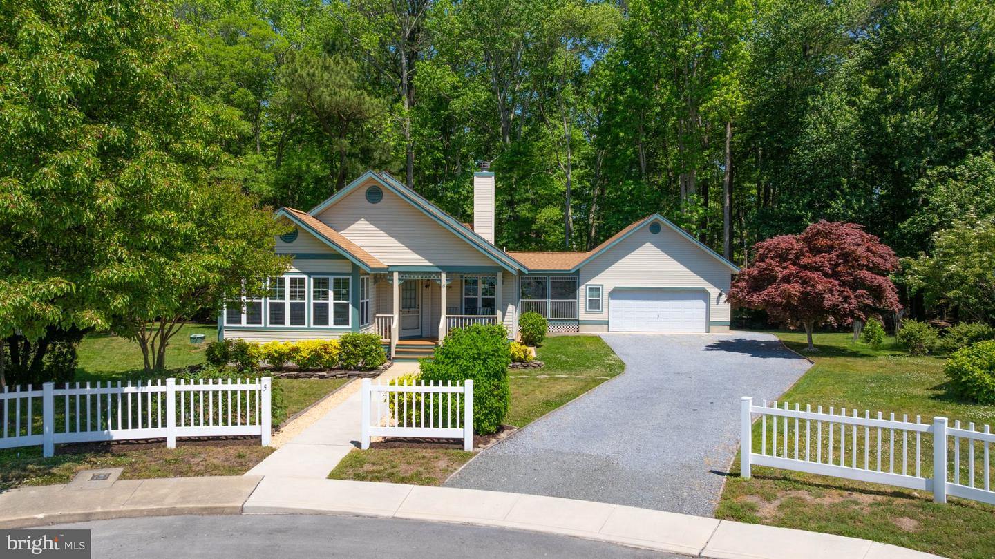 5 Mary Joe Ct Property Photo 1