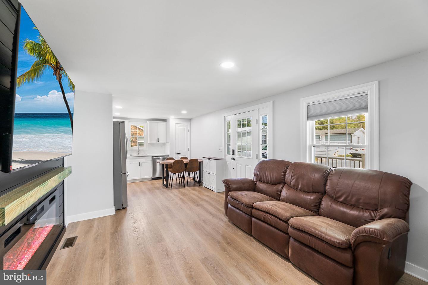 33948 Cornflower Ln Property Photo 6