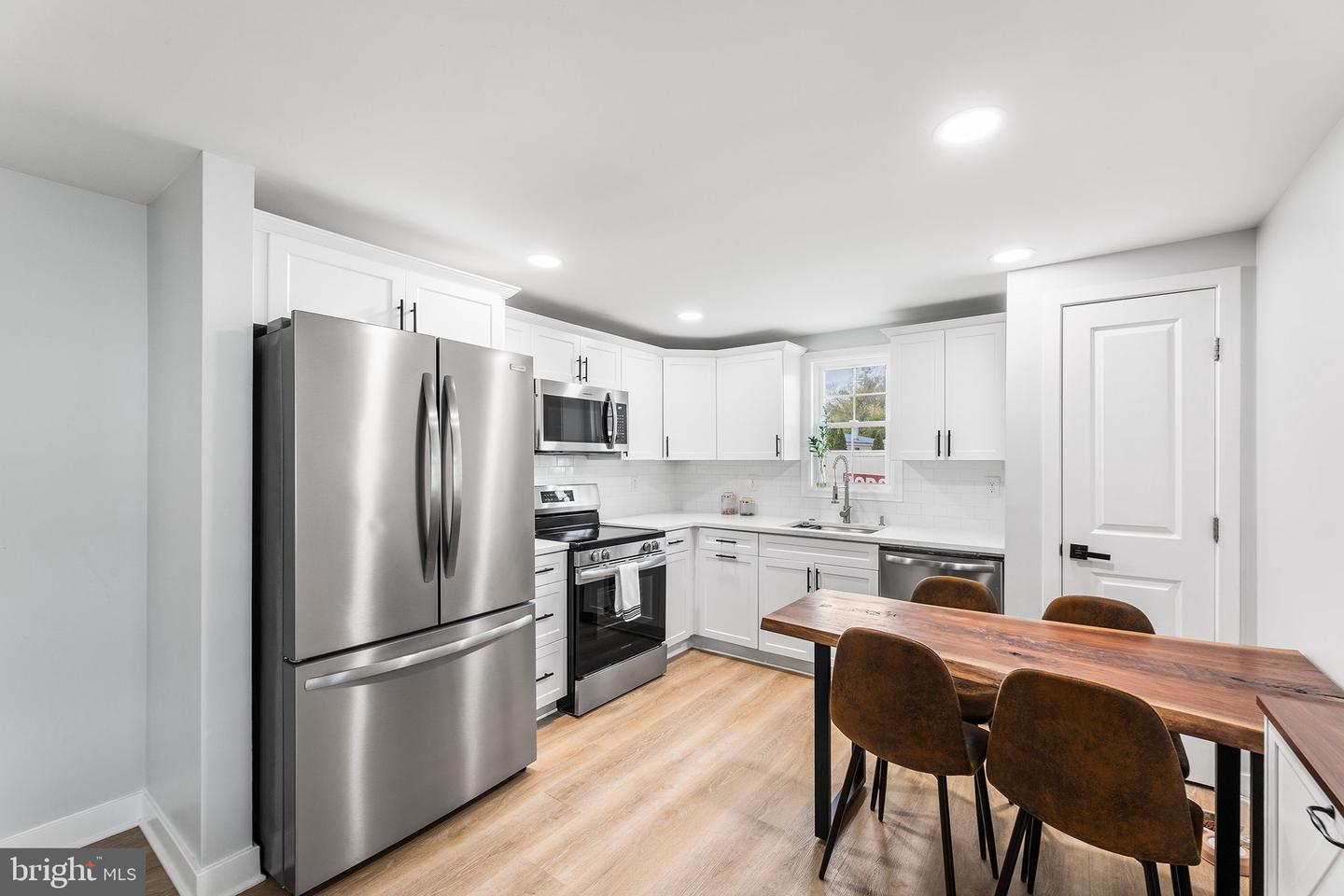 33948 Cornflower Ln Property Photo 11