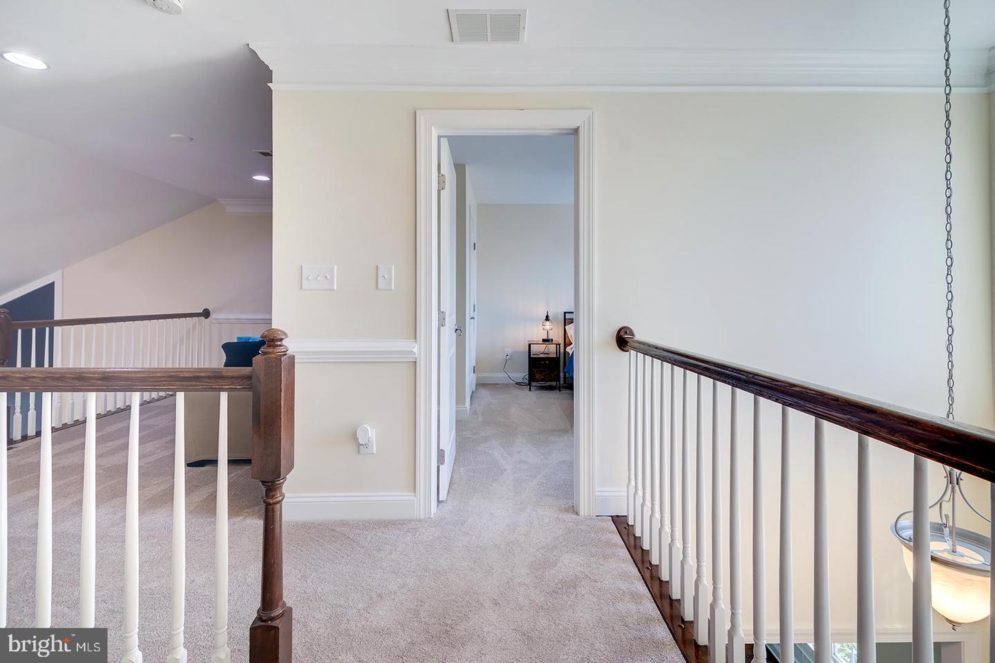 29551 Vincent Village Dr Property Photo 28