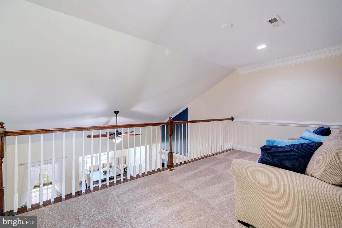 29551 Vincent Village Dr Property Photo 30