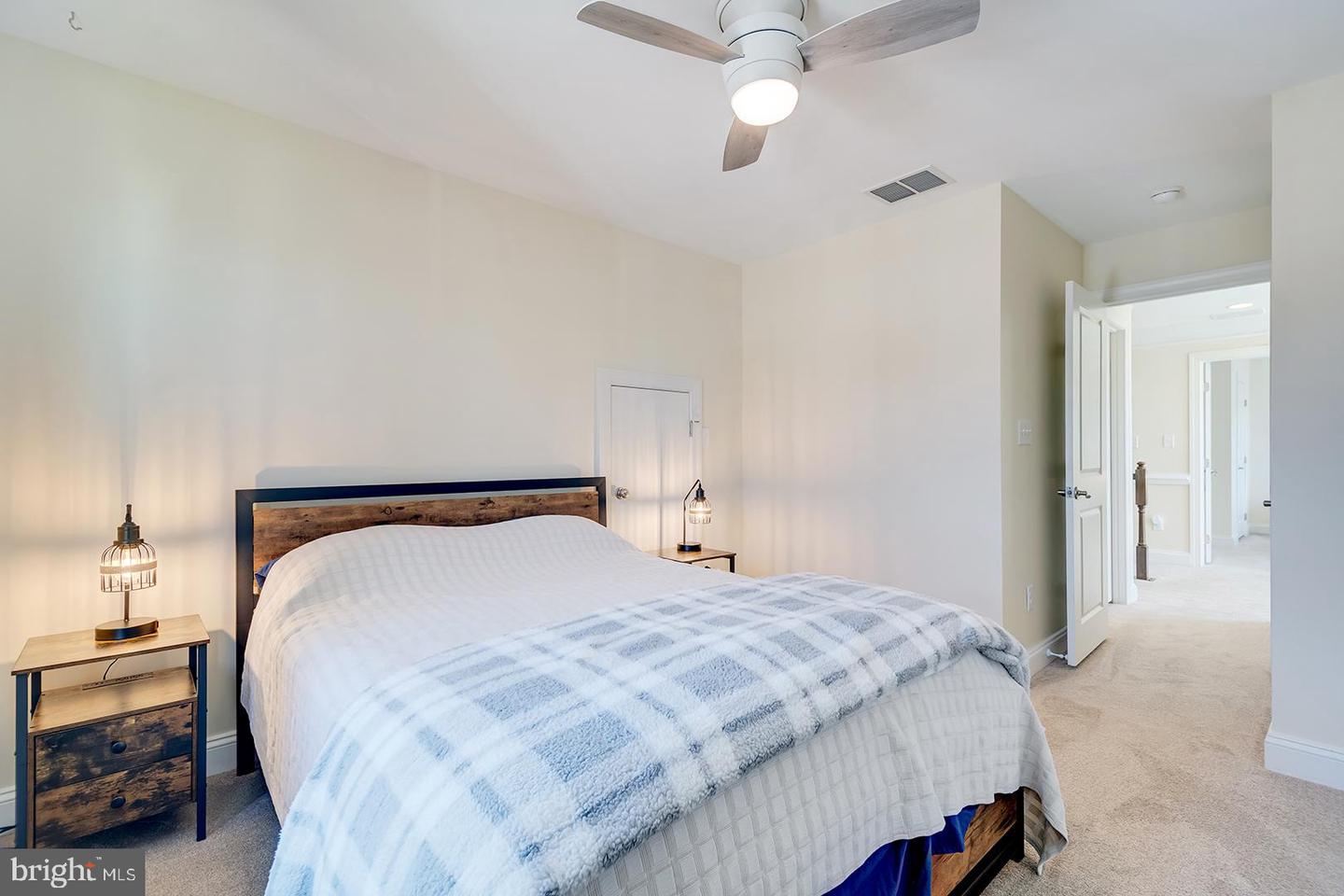 29551 Vincent Village Dr Property Photo 37